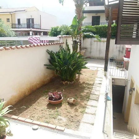 Palumberi Con Vasca Idromassaggio בית נופש Villagrazia Di Carini