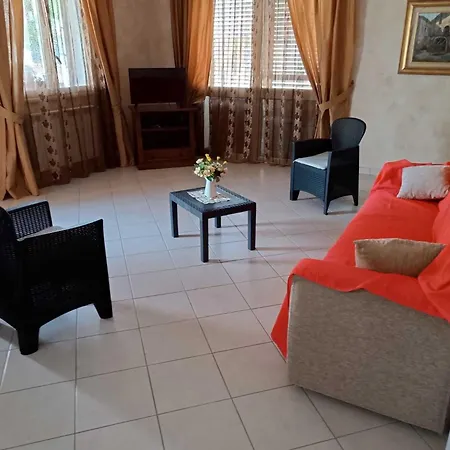 Palumberi Con Vasca Idromassaggio בית נופש Villagrazia Di Carini