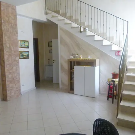 Palumberi Con Vasca Idromassaggio בית נופש